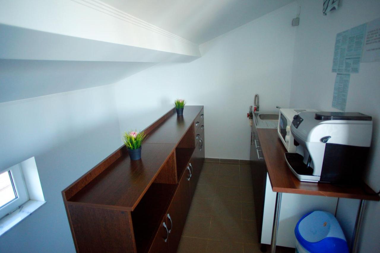 Отель Casa Coral Mamaia Nord Нэводари Экстерьер фото